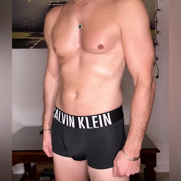 Calvin Klein | Intense Power Sport Low Rise Trunk in Black (Small) - Picture 11 of 16